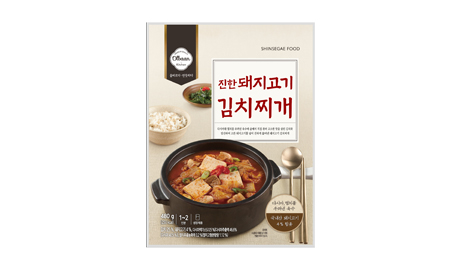 진한 돼지고기 김치찌개